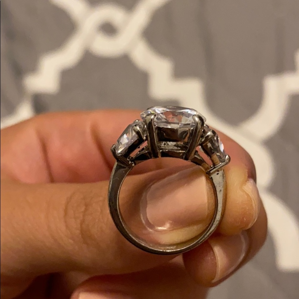 Ring ๐ - Picture 4 of 11